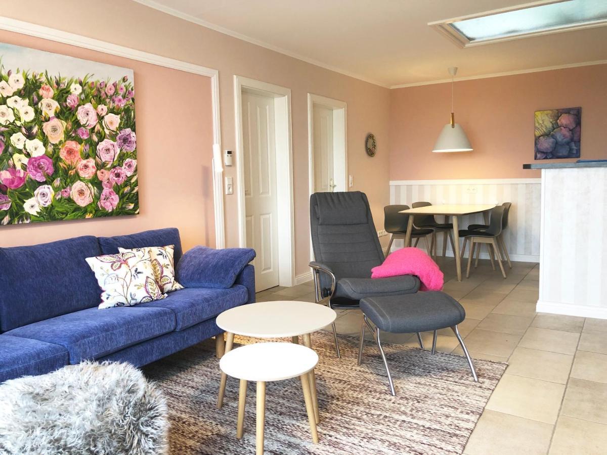 Ferienwohnung Oldsens - Wohnen zwischen Wind und Weite Oevenum Exterior foto