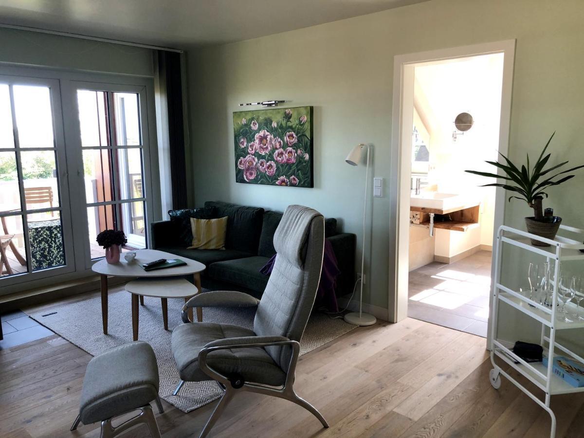 Ferienwohnung Oldsens - Wohnen zwischen Wind und Weite Oevenum Exterior foto